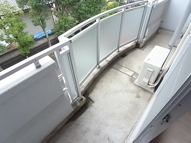 Balcony. Also Jose also widely laundry balcony ☆