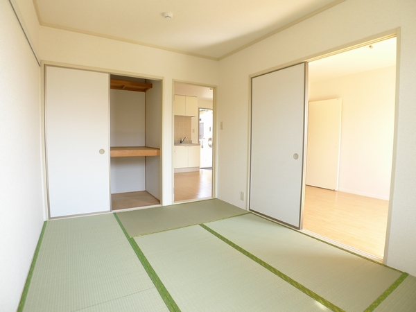 Other room space. Photo: Room 201