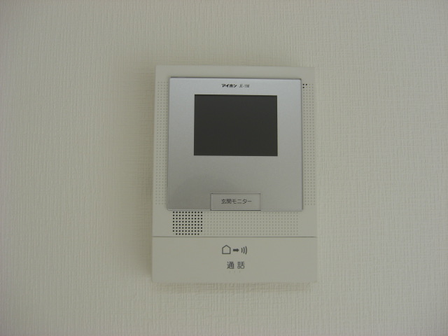 Other. It is a monitor with intercom to auto-lock of the peace of mind ☆