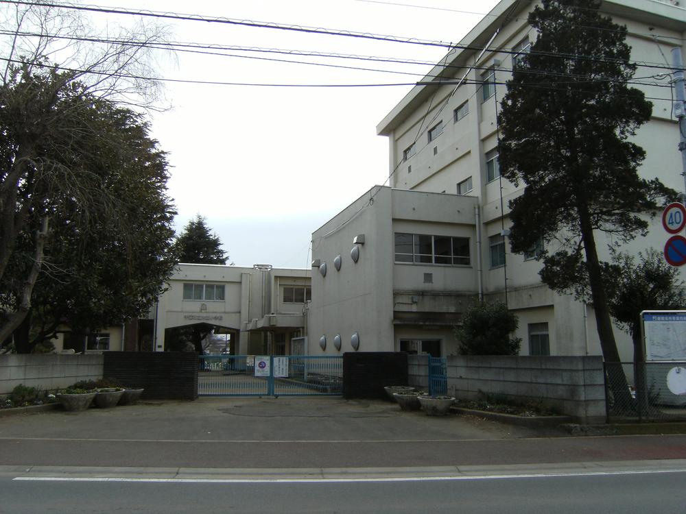 Primary school. 580m until the Chiba Municipal Omori Elementary School