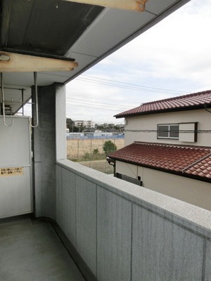 Balcony. Oblong balcony