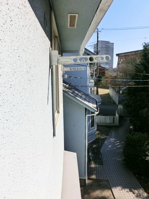 Balcony. Clothesline space