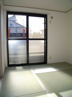 Other room space. It is a serene Japanese-style