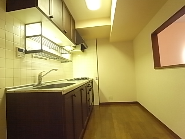 Other. Kitchen space is also wide ☆ 