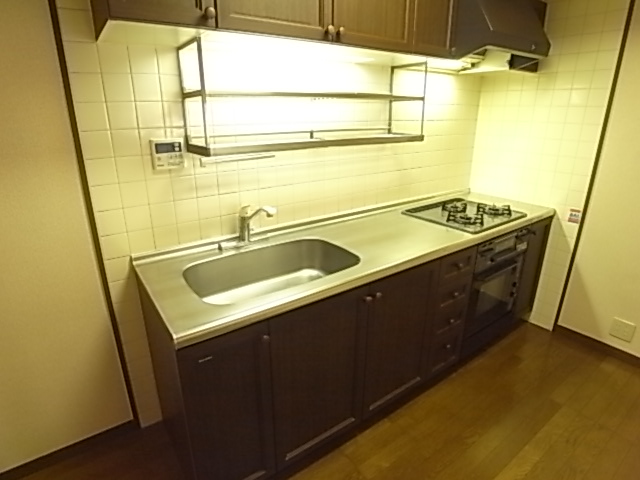 Kitchen. 3-neck system kitchen ☆ 