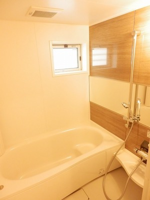 Bath. Is a bathroom there is a small window that can be ventilated.