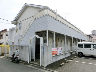 Building appearance. Is a bus toilet another apartment in Chiba Station 5 minutes.