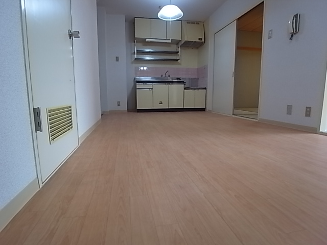 Living and room. Living room of flooring is also beautiful ☆