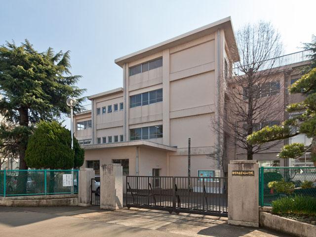 Primary school. Hoshiguki until elementary school 500m