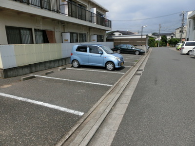 Parking lot. There is on-site parking