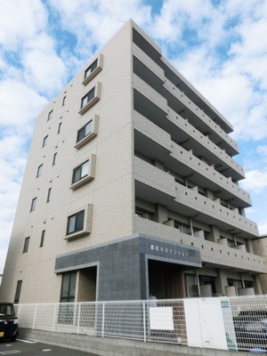 Building appearance. A quiet residential area