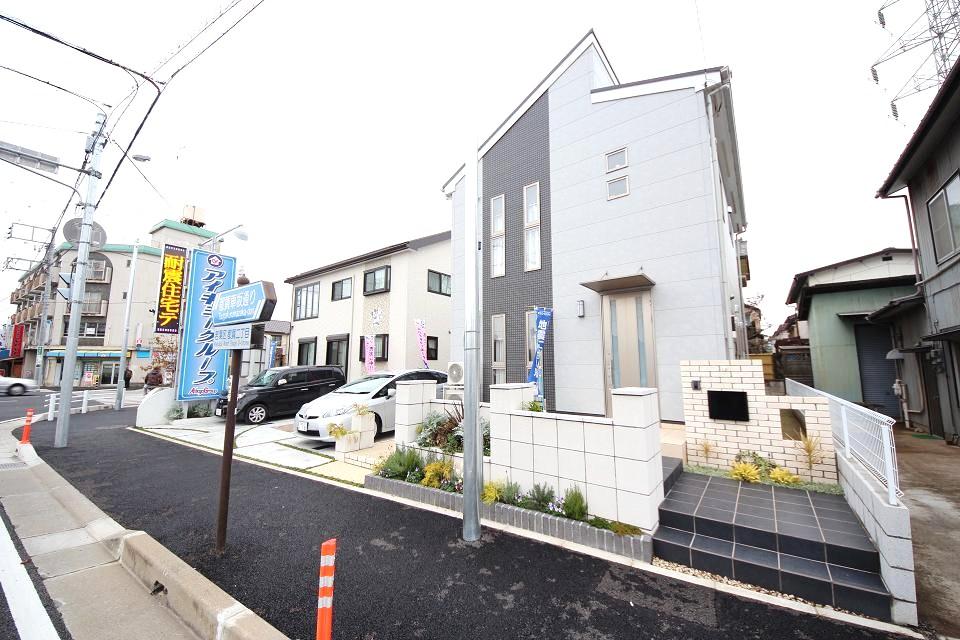 Model house photo. Strong Panasonic technostructure of the house in an earthquake