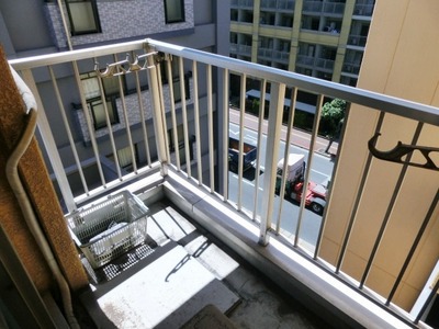 Balcony. I will Jose also laundry.