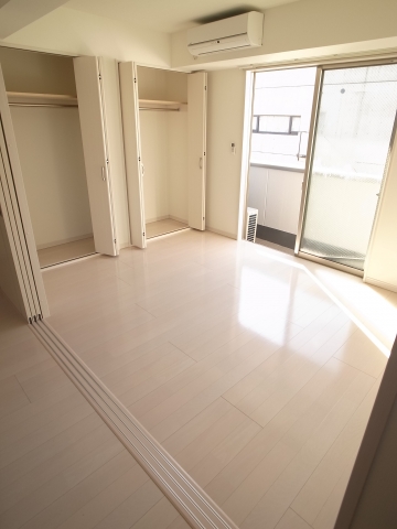 Living and room. White coloring furniture shine beautifully. 