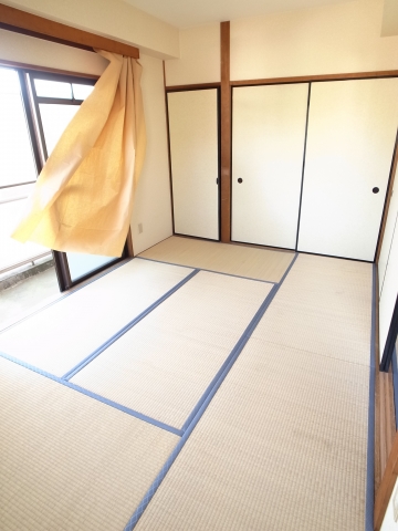 Other room space. The old days I Japanese-style room was usually!