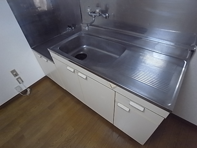 Kitchen. Two-burner stove can be installed ☆ Cooking space spacious! ! 