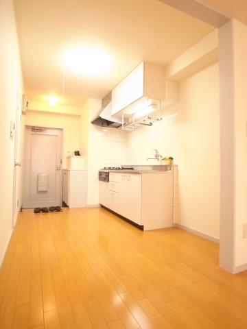 Other. Spacious kitchen space ☆