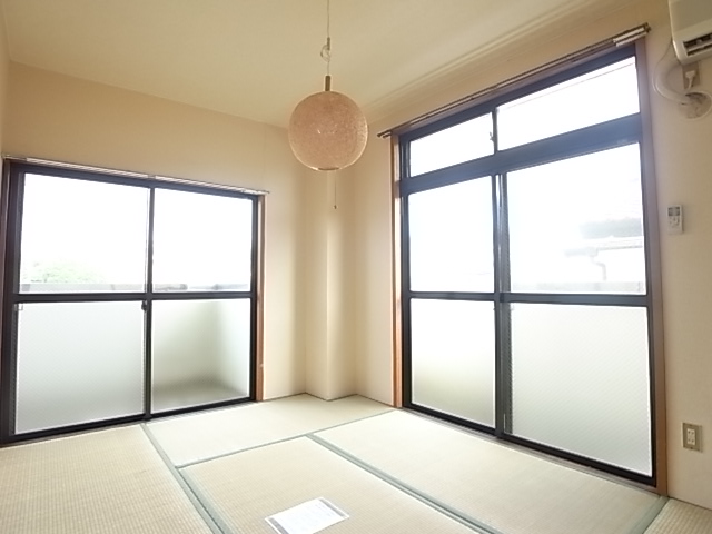 Other room space. Japanese-style room is calm