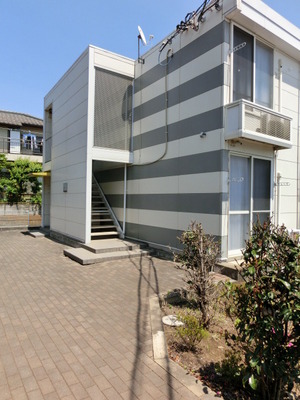 Entrance. Entrance porch