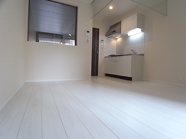 Living and room. Stylish rooms of white keynote ☆