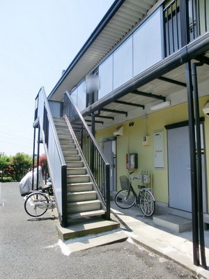 Other common areas. Entrance stairs