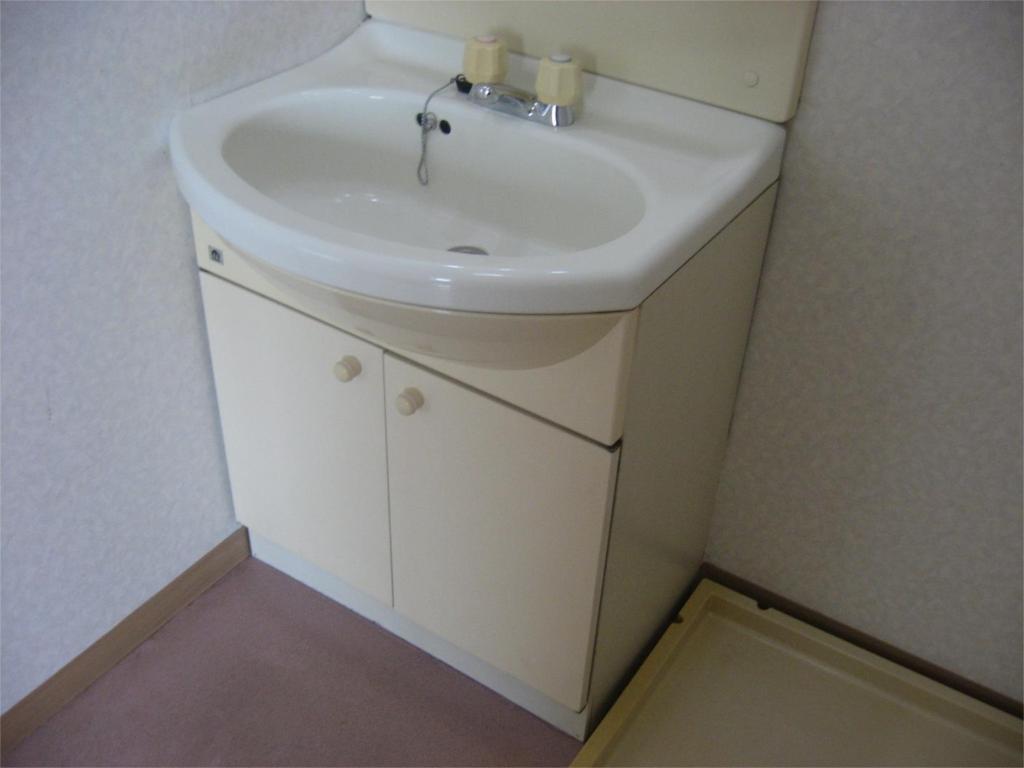 Other. Independent wash basin ・ Indoor Laundry Storage ☆