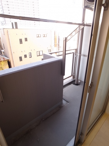 Balcony. It is a lot Hoseru balcony washing thing. (A separate room of the same type room