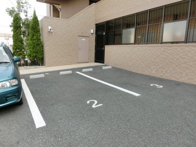 Parking lot. On-site parking