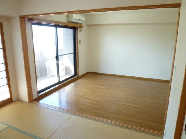 Living and room.  ※ Image is an image ※