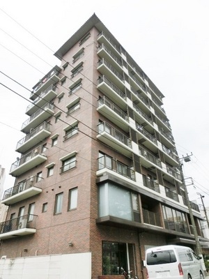 Building appearance. A quiet residential area