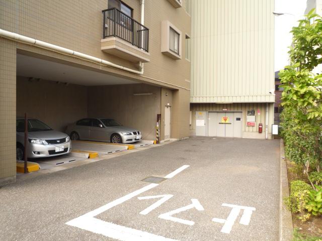 Parking lot. Common areas