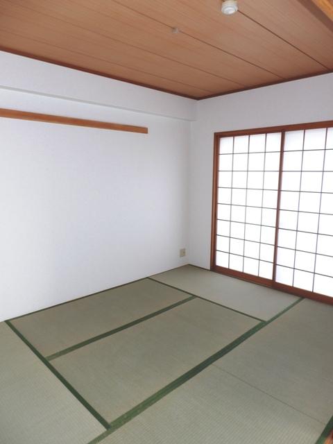 Non-living room