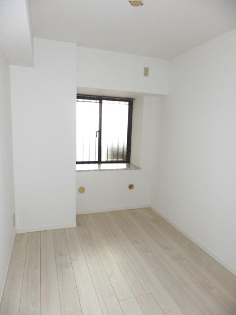 Non-living room