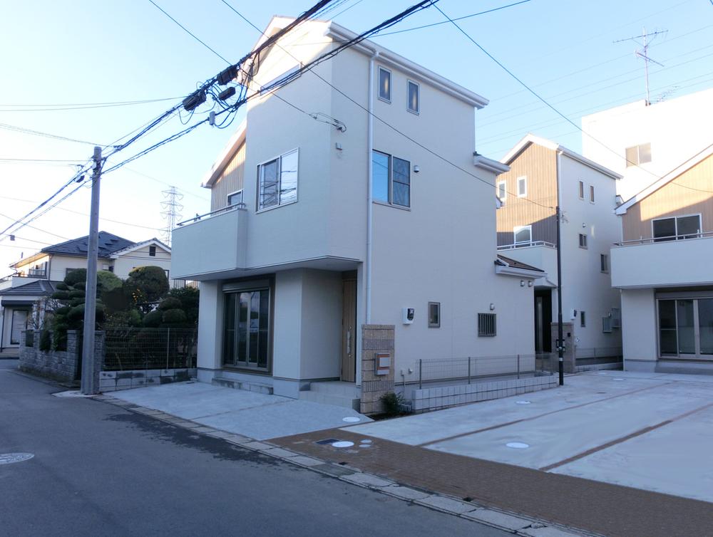Local appearance photo. 1 ・ 2 ・ Building 3 Exterior (December 2013 shooting)