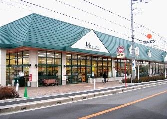 Supermarket. Maruetsu Miyanogi store up to (super) 1121m
