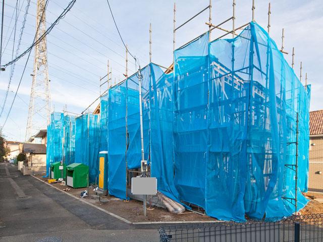 Local appearance photo. Local shooting