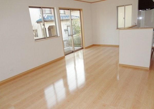 Same specifications photos (living). Living (same specifications construction cases)