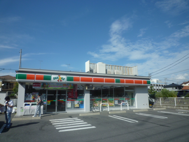 Convenience store. Thanks 523m to Chiba Garden store (convenience store)