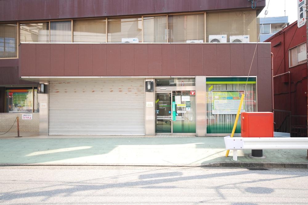 Bank. Sumitomo Mitsui Banking Corporation Shinkemigawa 951m to the branch