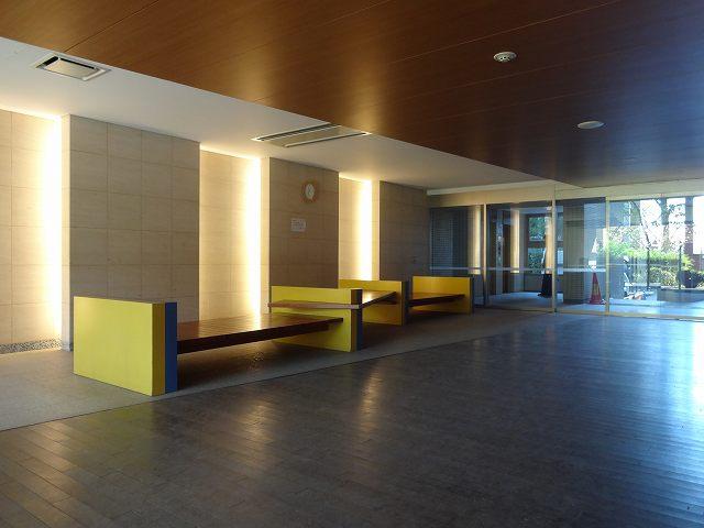 lobby. 1st floor lobby