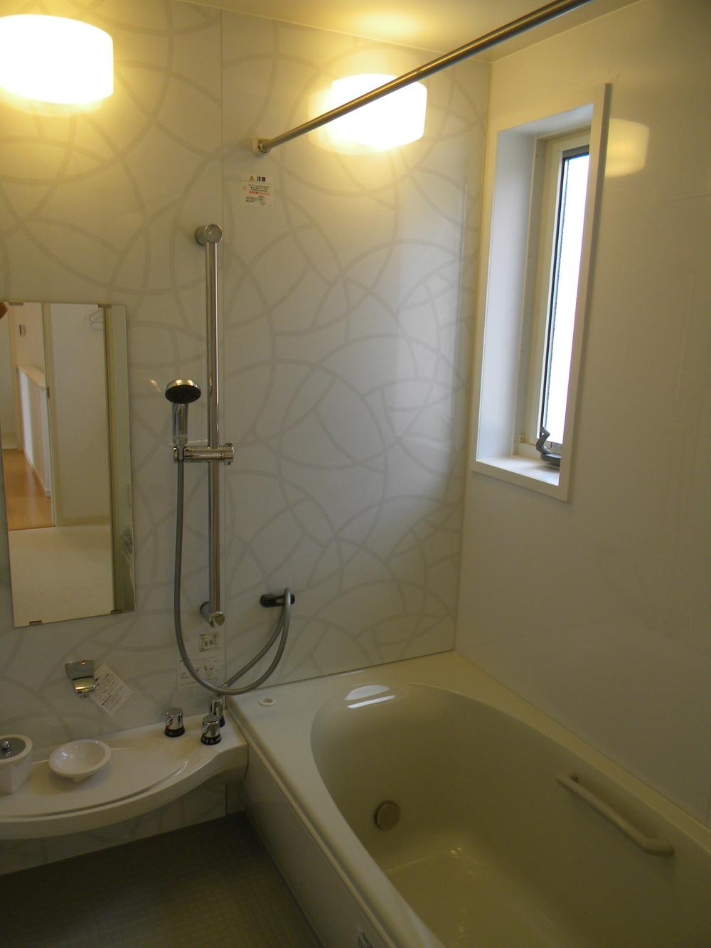 Bathroom. Building E bathroom Design bus with heating ventilation dryer