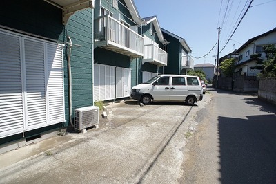 Parking lot. Parking is in front first floor balcony.