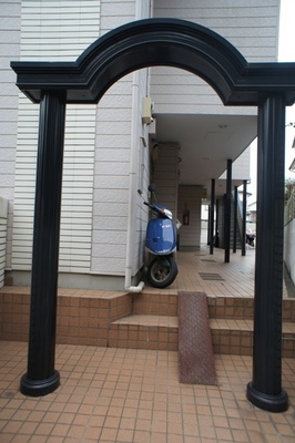 Entrance. Entrance gate