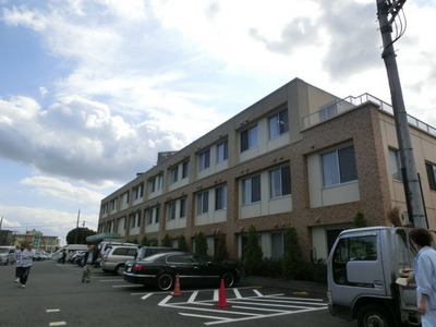 Hospital. Hirayama 1800m to the hospital (hospital)