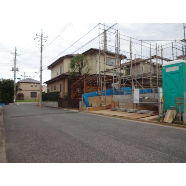 Other local. Frontal road