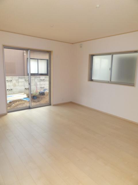 Living. Indoor (September 7, 2013) shooting now we are outside structure also completed.