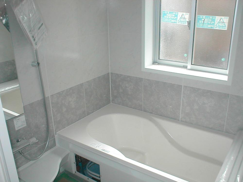 Same specifications photo (bathroom). Example of construction