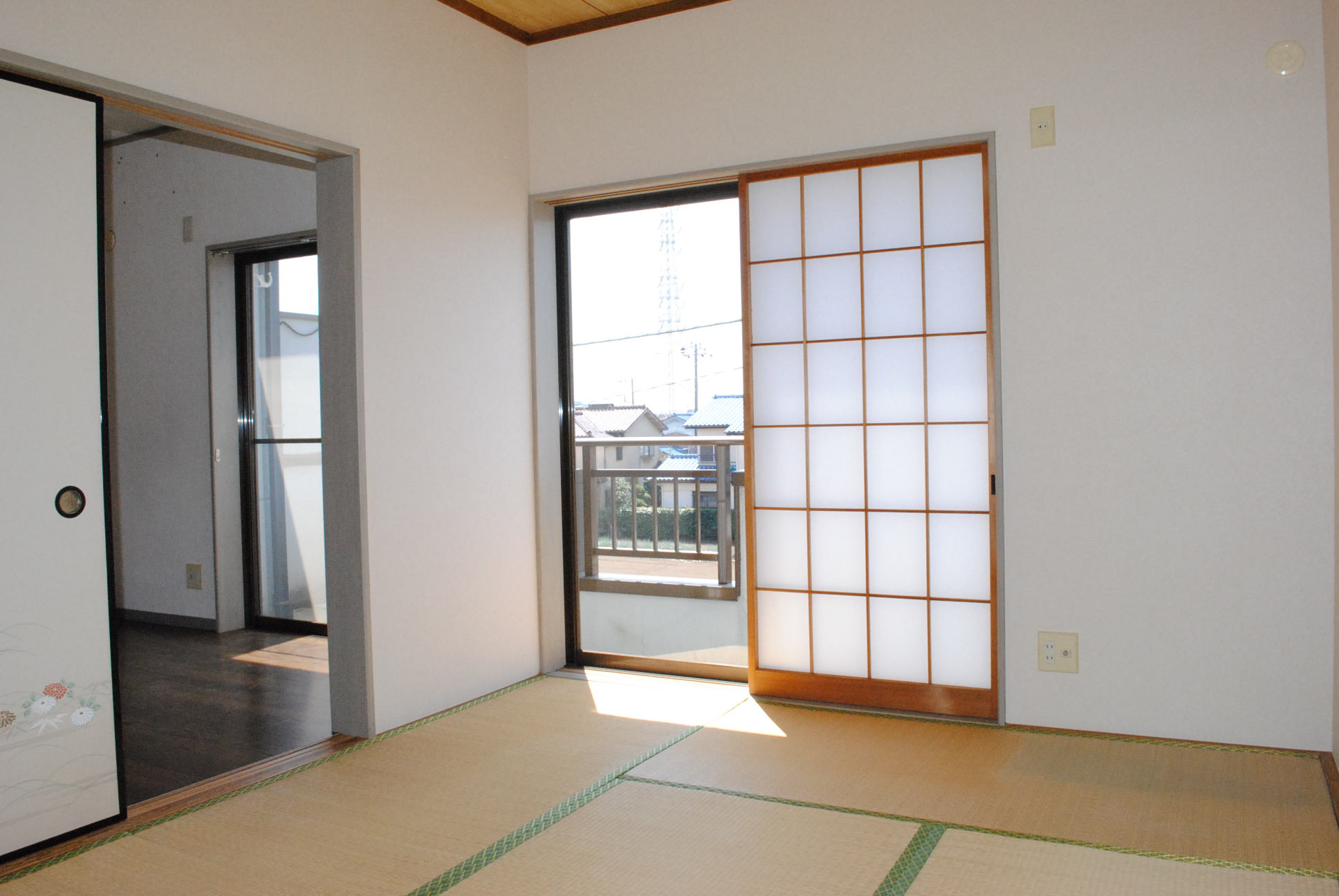 Other room space. South Japanese-style room 6 quires