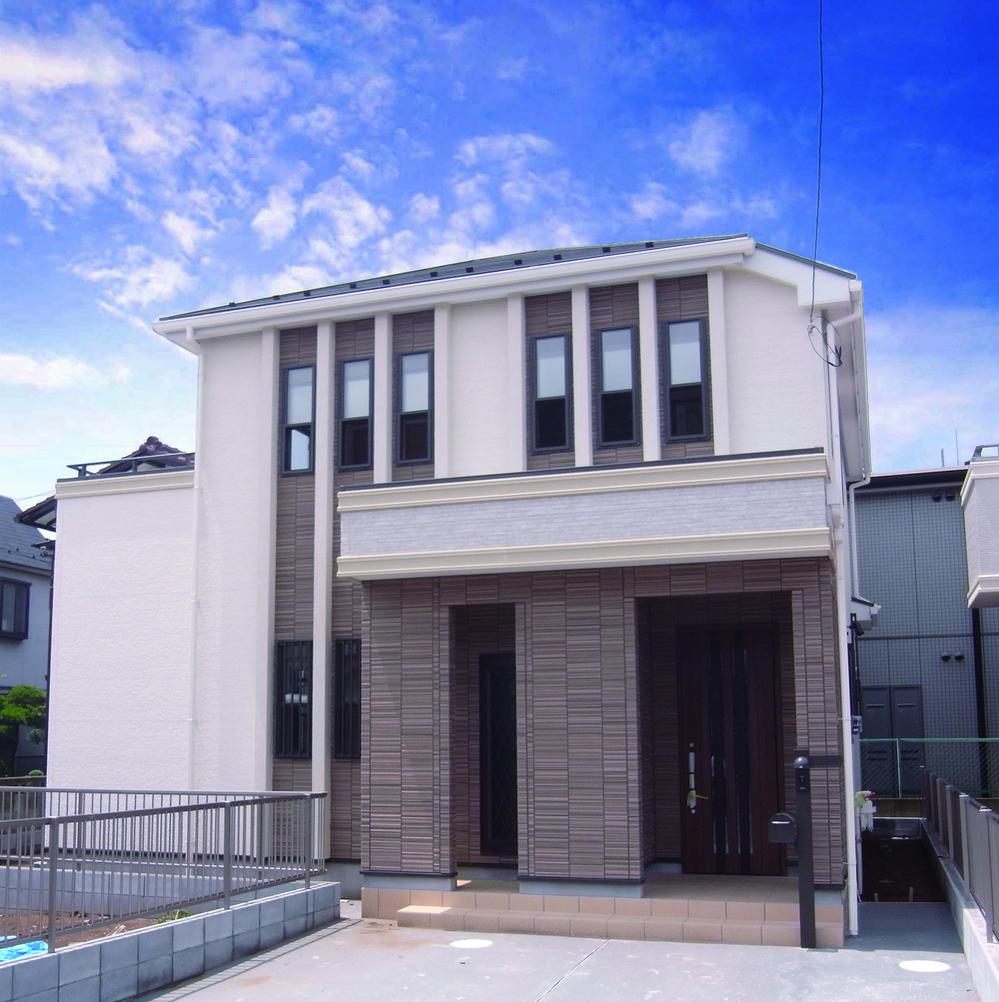 Same specifications photos (appearance). Car space 2 units can be.