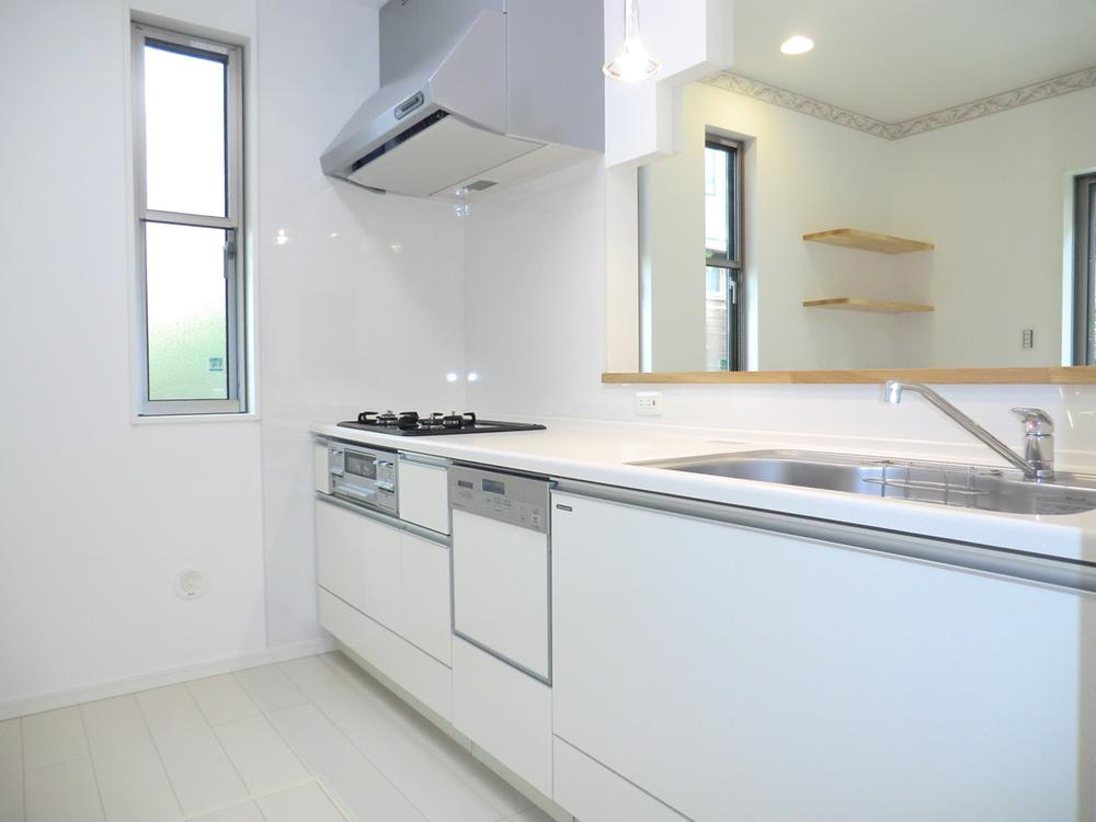 Same specifications photo (kitchen). (E Building) same specification